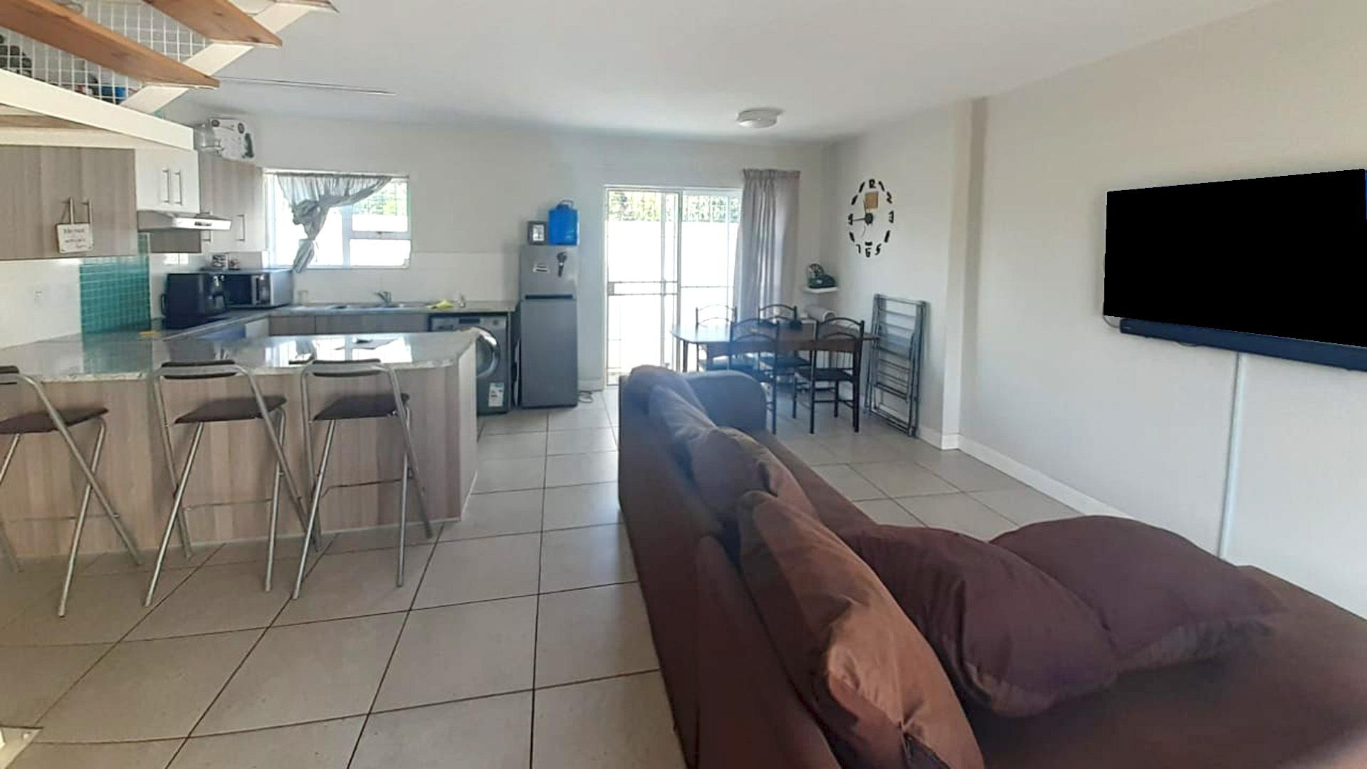 Lounges of property in Parsons Vlei