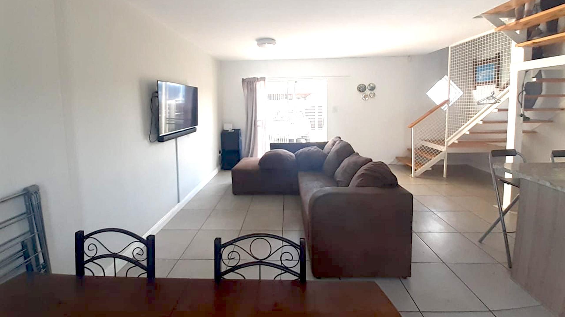 Lounges of property in Parsons Vlei