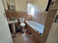  of property in Montana Tuine