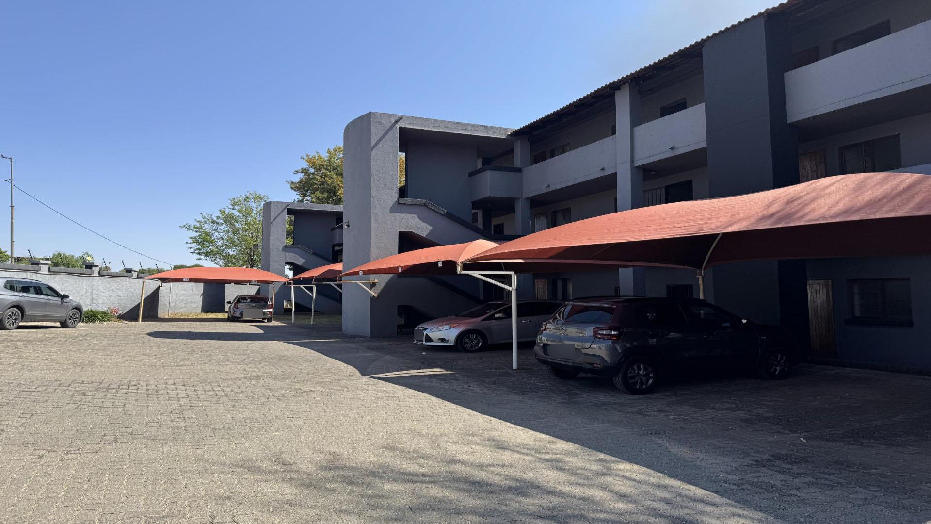 Front View of property in Erand Gardens