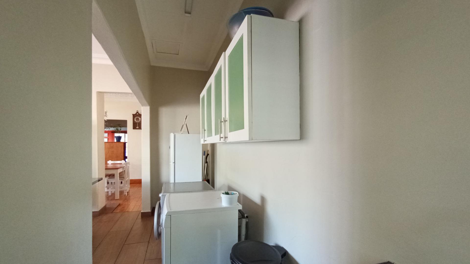 Scullery - 3 square meters of property in Melville