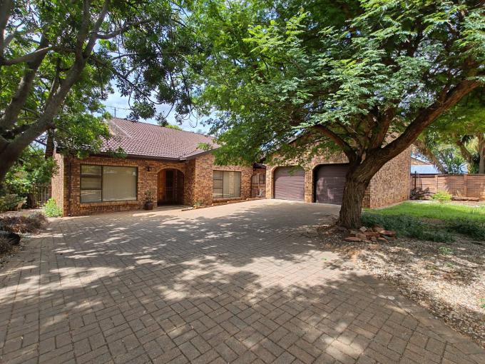 3 Bedroom House for Sale For Sale in Wonderboom - MR690779