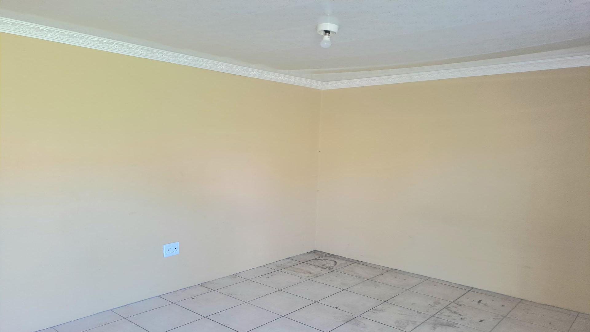 Lounges of property in Umlazi