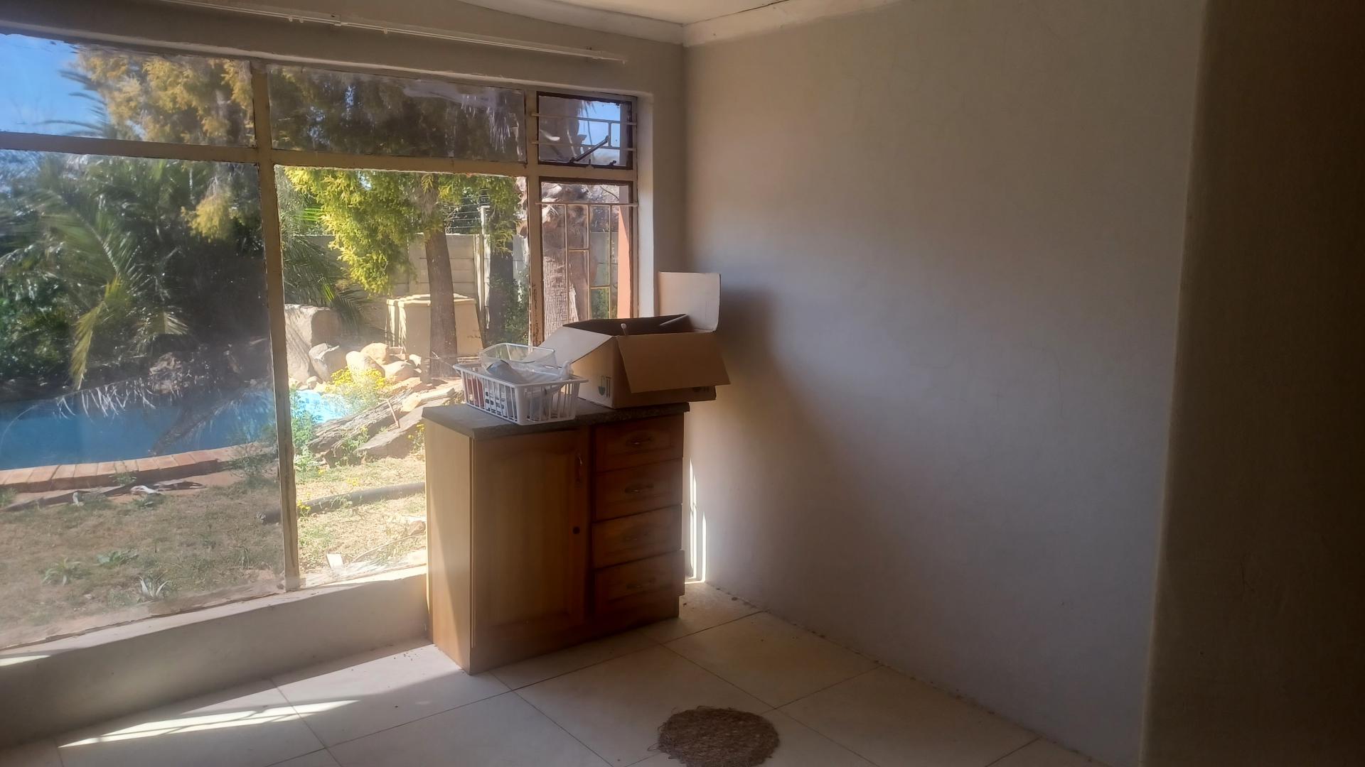 Lounges of property in Riebeeckstad