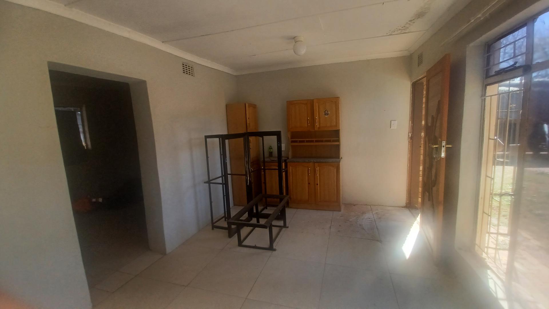 Flatlet of property in Riebeeckstad