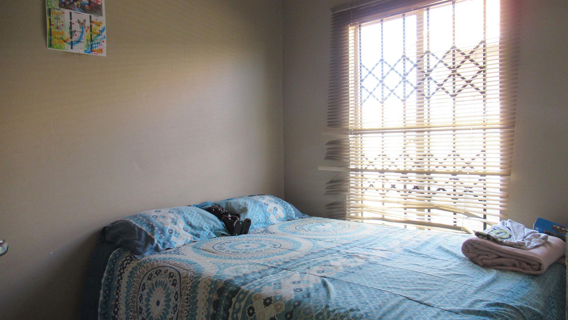Bed Room 2 - 7 square meters of property in Savanna City