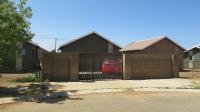 Front View of property in Savanna City