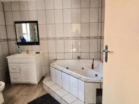  of property in Heuweloord
