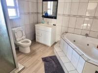  of property in Heuweloord
