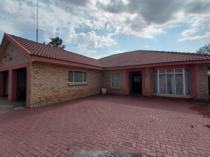 3 Bedroom Simplex to Rent in Irenepark - Property to rent - MR690822