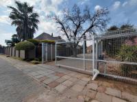 3 Bedroom 2 Bathroom Simplex to Rent for sale in Irenepark