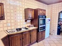  of property in Brackenhurst