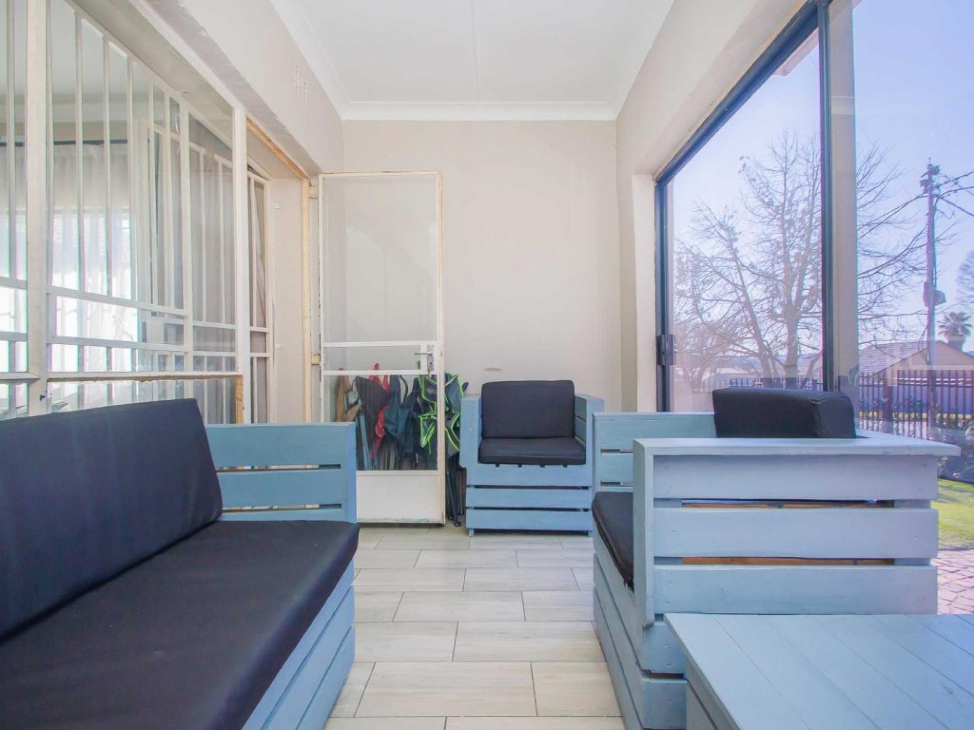  of property in Florida Lake