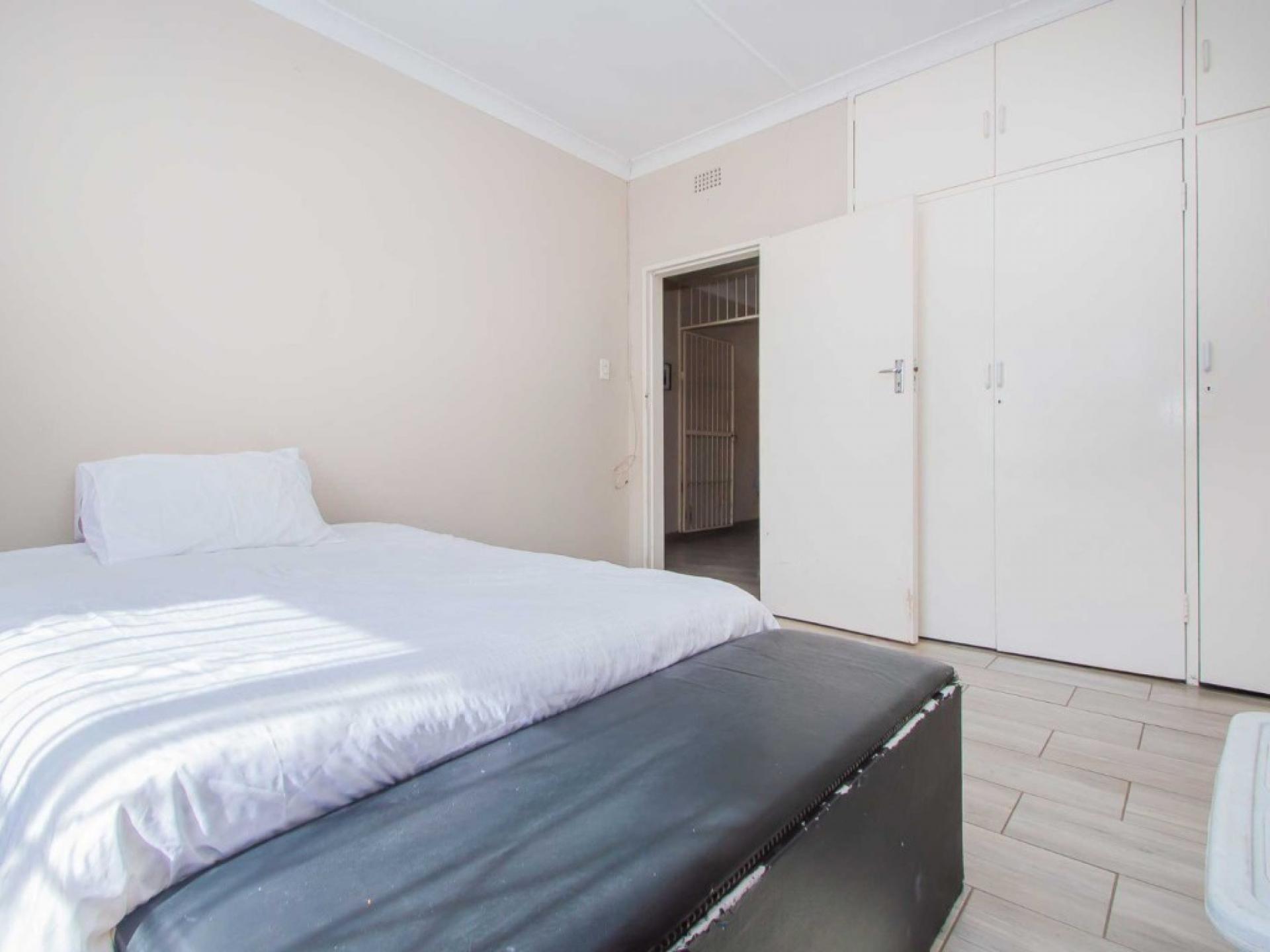  of property in Florida Lake