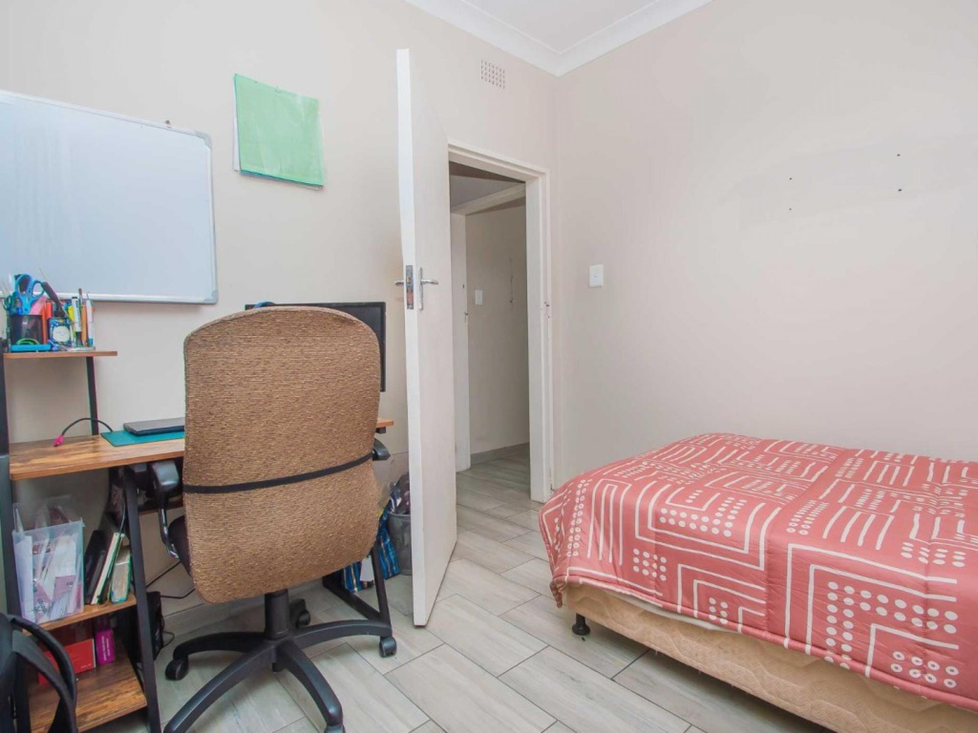  of property in Florida Lake