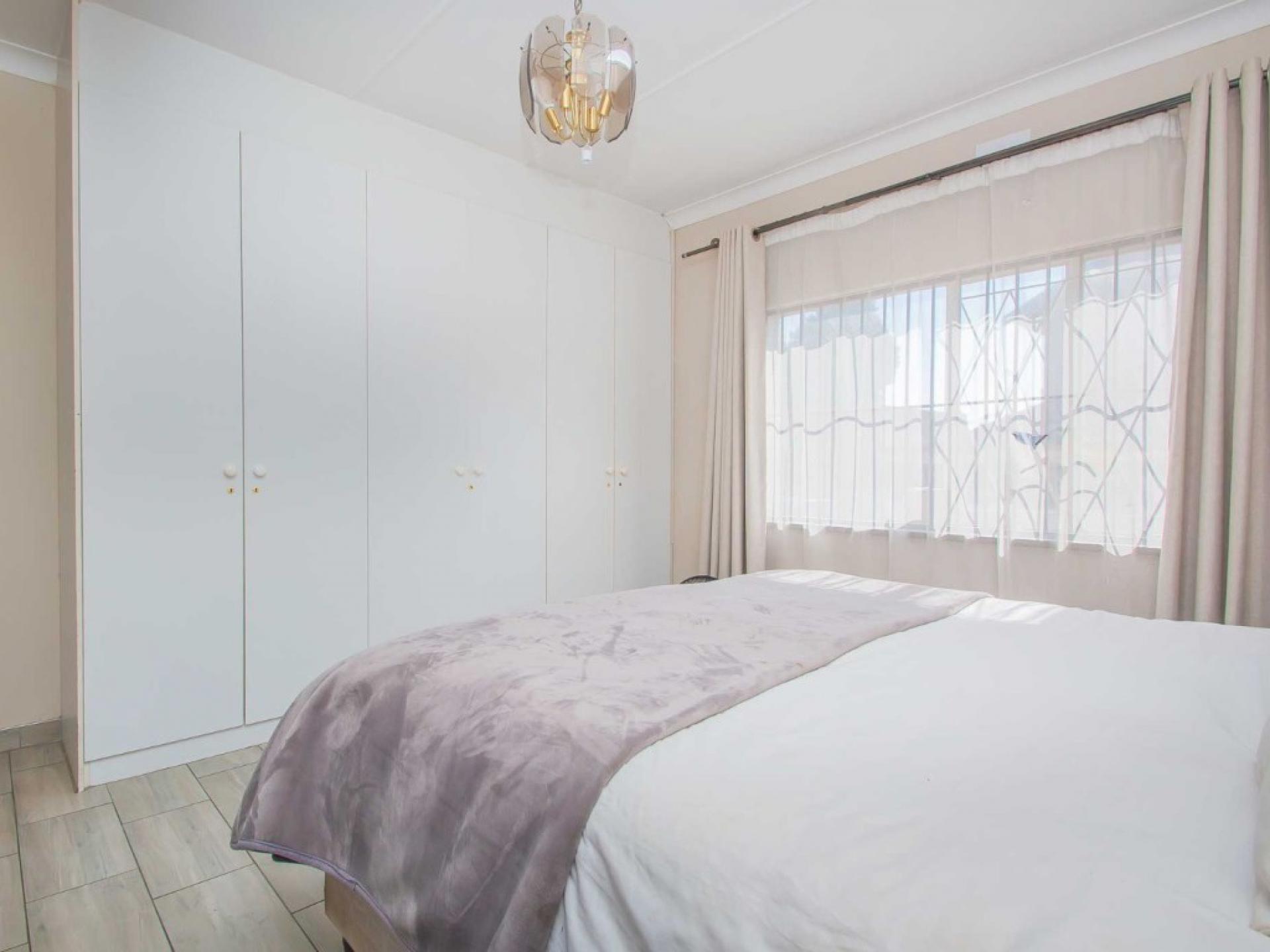  of property in Florida Lake