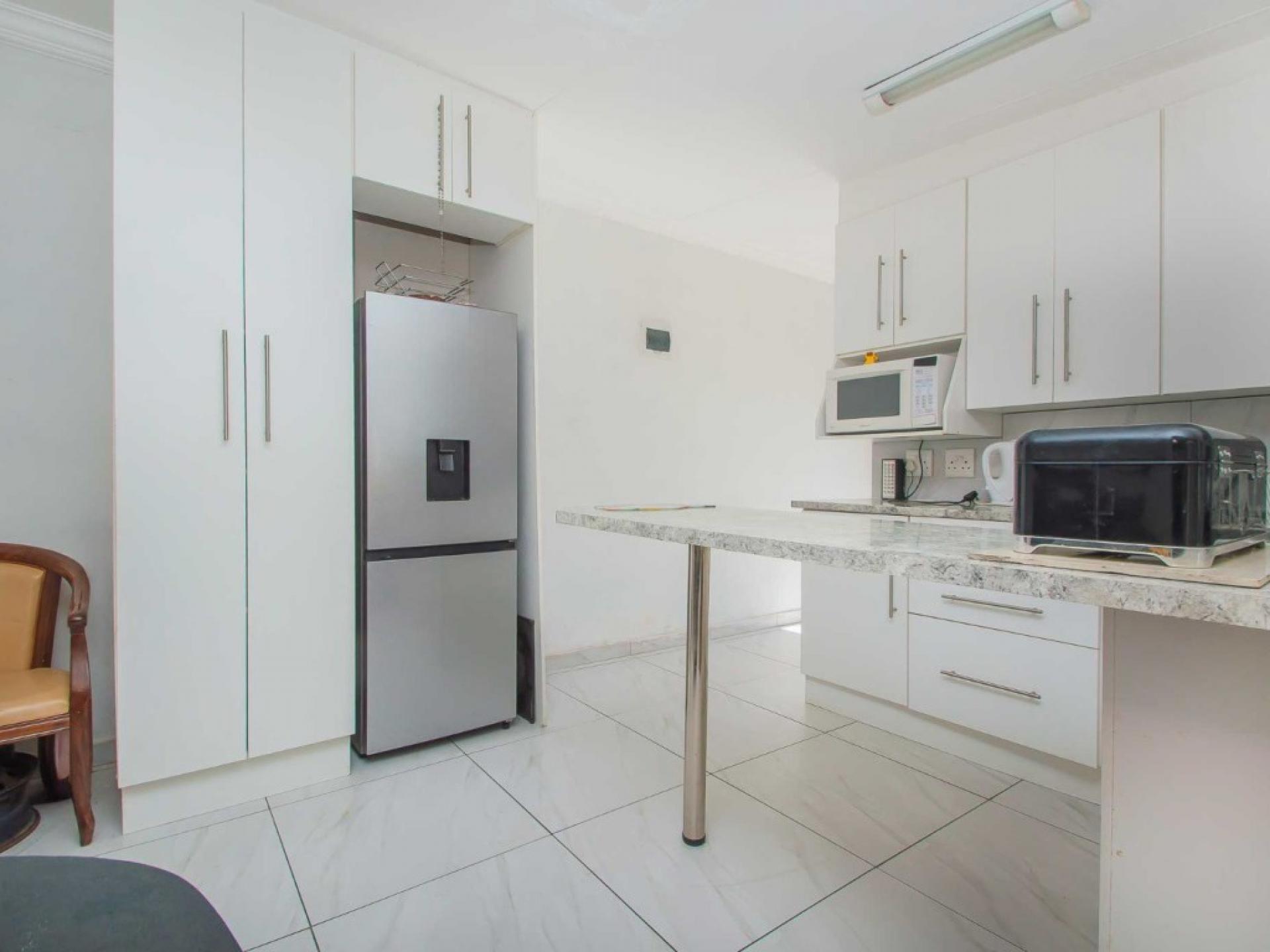  of property in Florida Lake