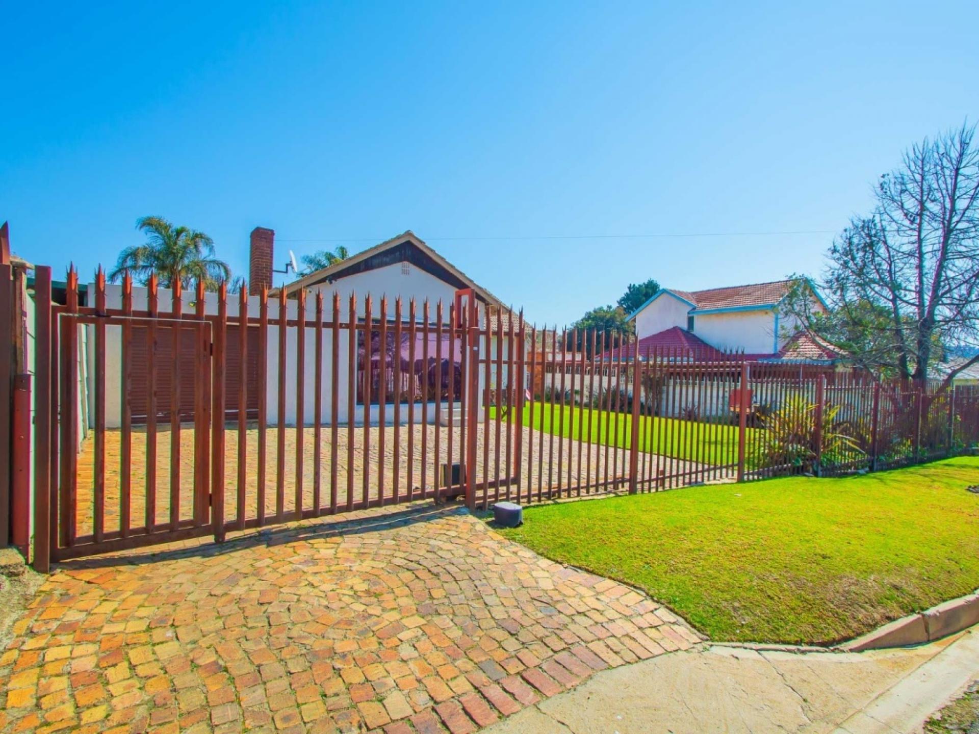  of property in Florida Lake