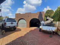  of property in Brackenhurst
