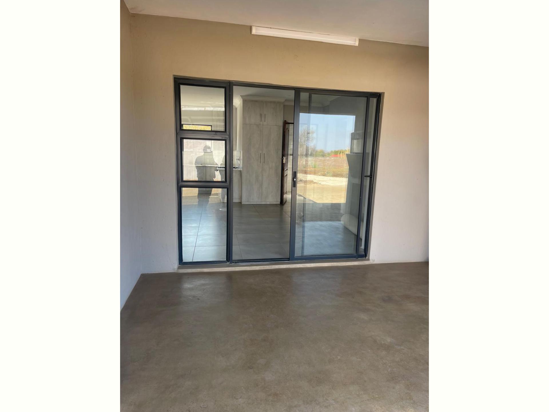  of property in Hartbeespoort