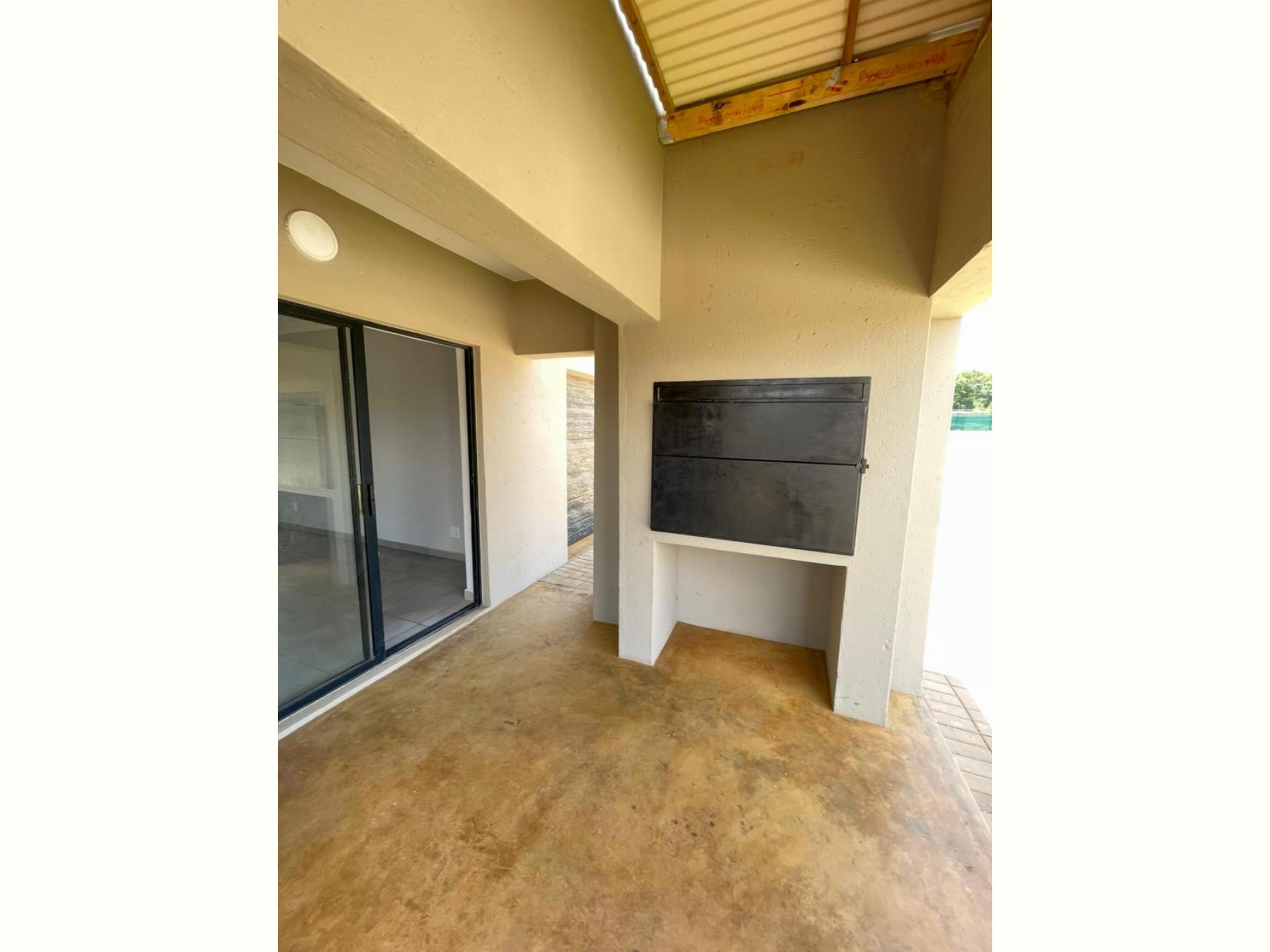  of property in Hartbeespoort