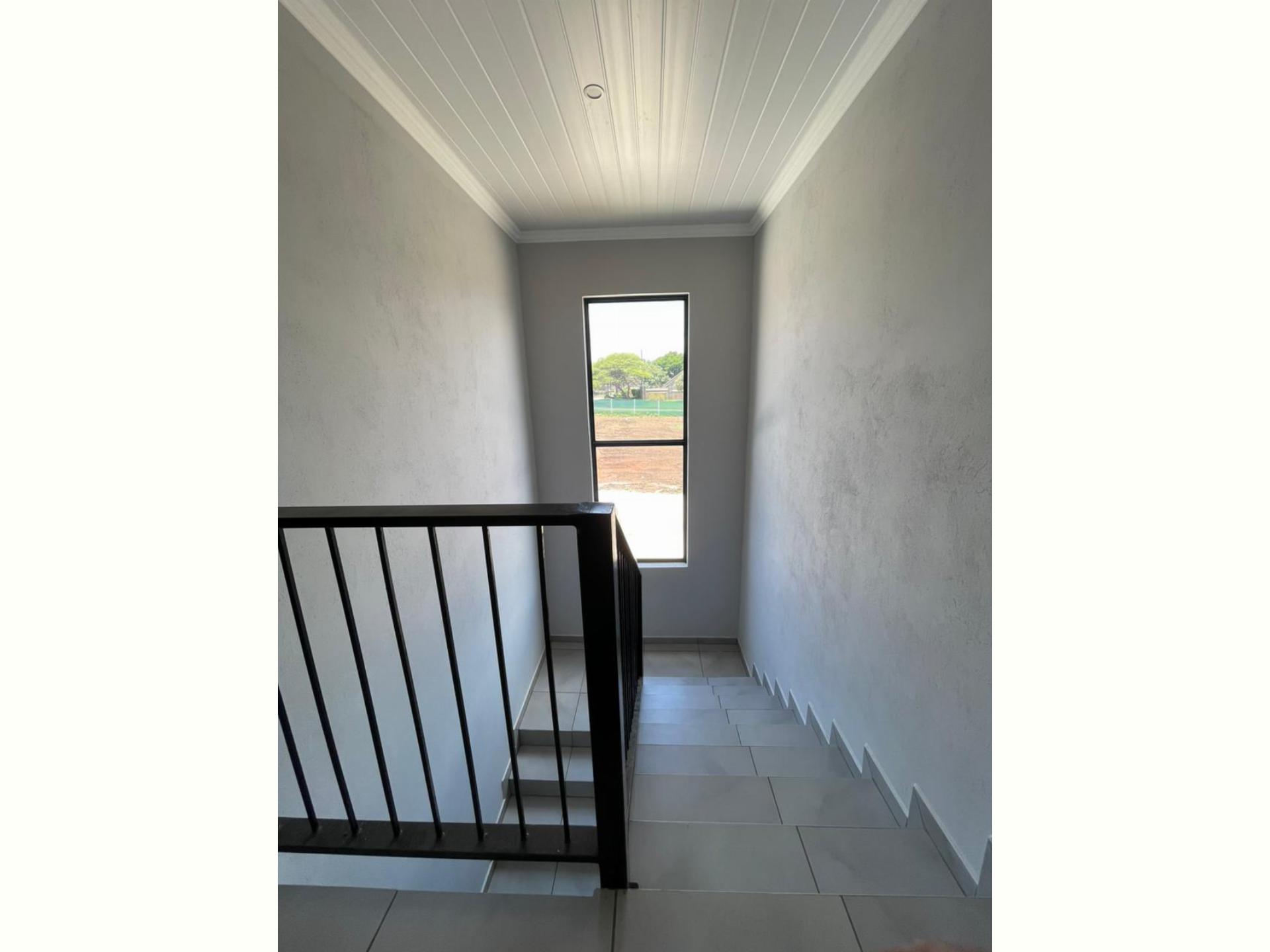  of property in Hartbeespoort