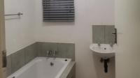 Bathroom 1 of property in Savanna City