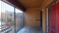 Patio - 10 square meters of property in Elsburg
