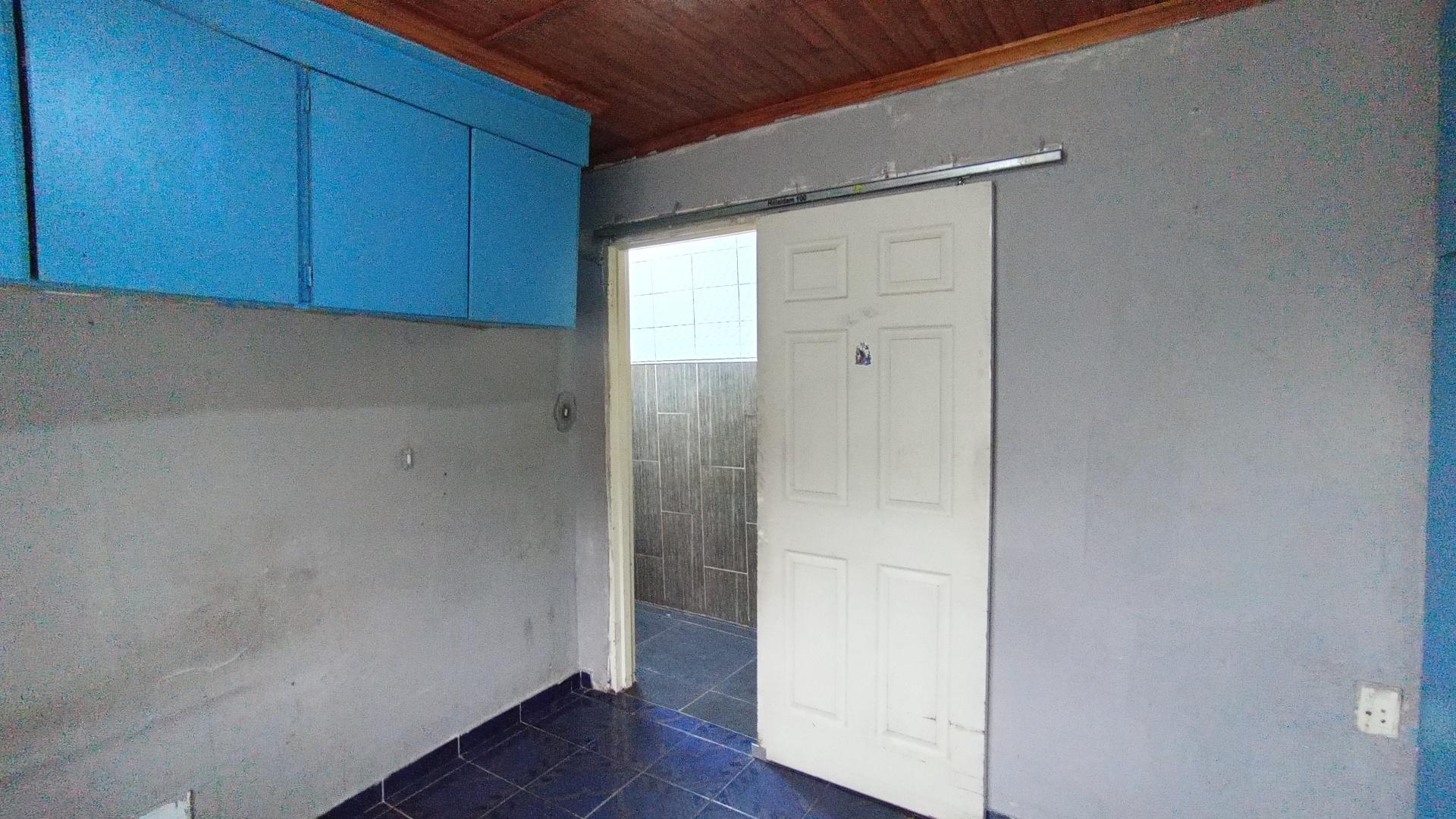 Bed Room 1 - 11 square meters of property in Pietermaritzburg (KZN)