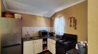 Kitchen - 8 square meters of property in Salfin