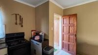 Kitchen - 8 square meters of property in Salfin