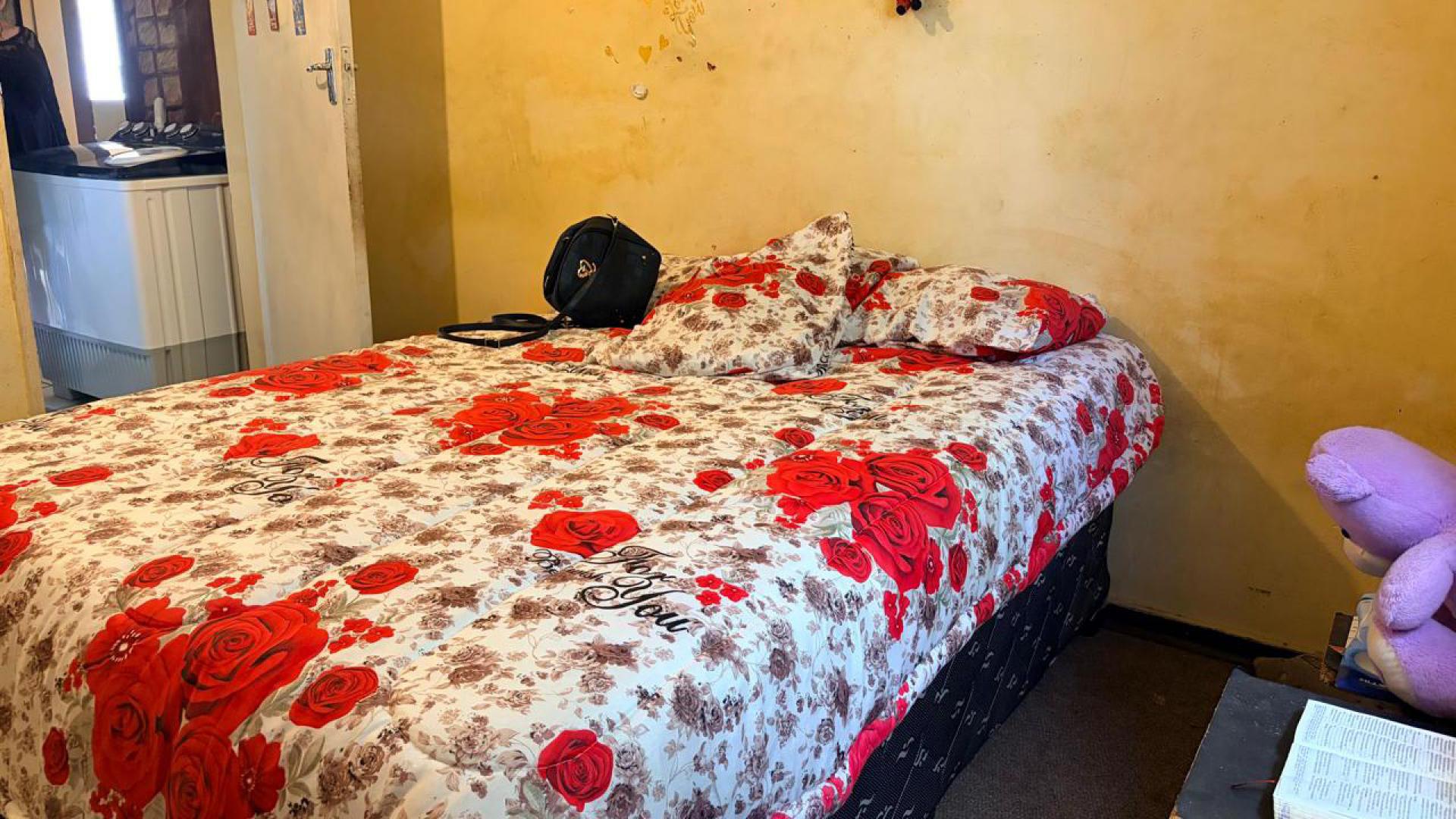 Bed Room 2 of property in Ventersdorp