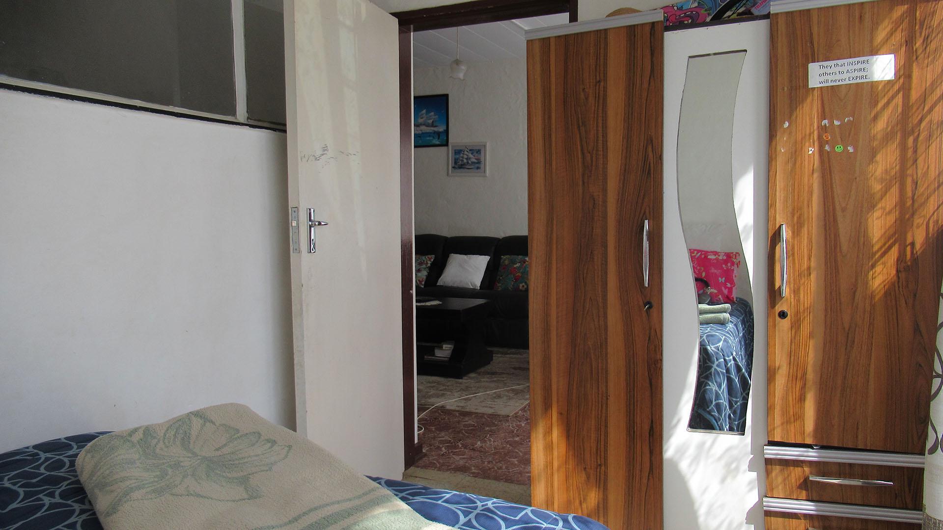 Spaces - 10 square meters of property in Witpoortjie