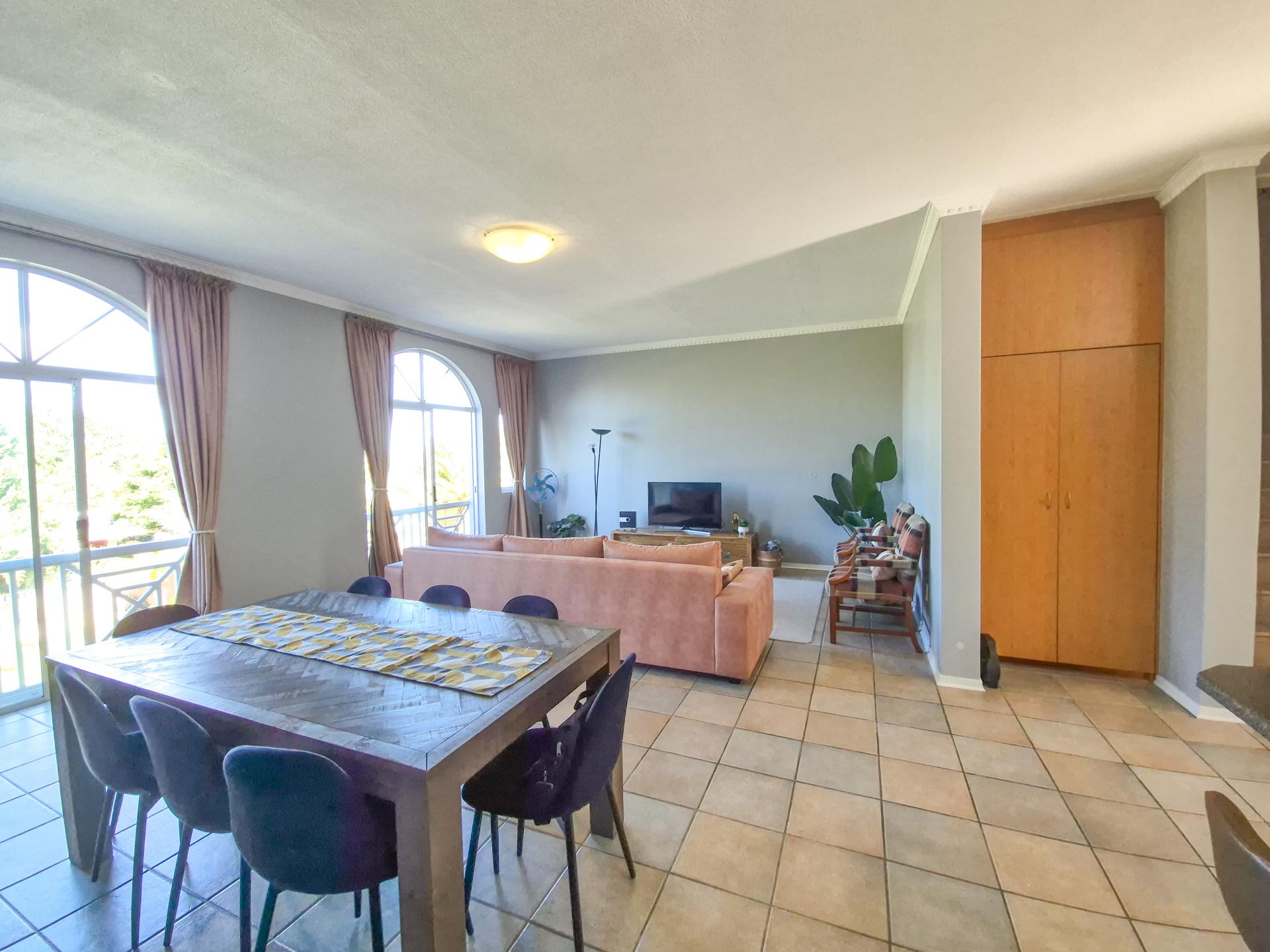  of property in Rosendal