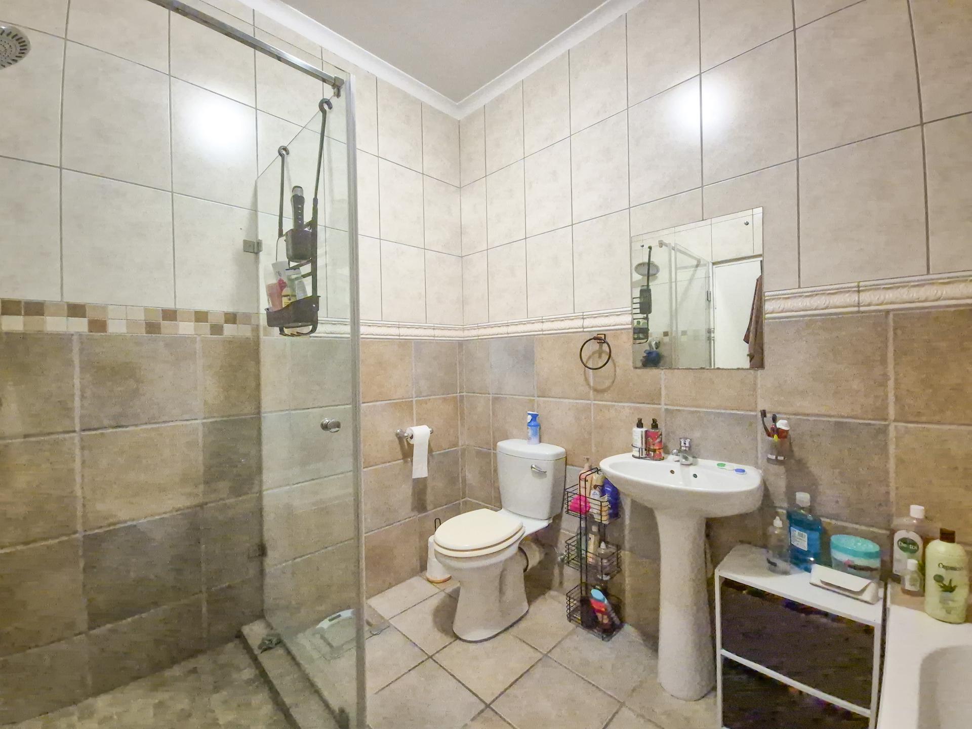  of property in Rosendal