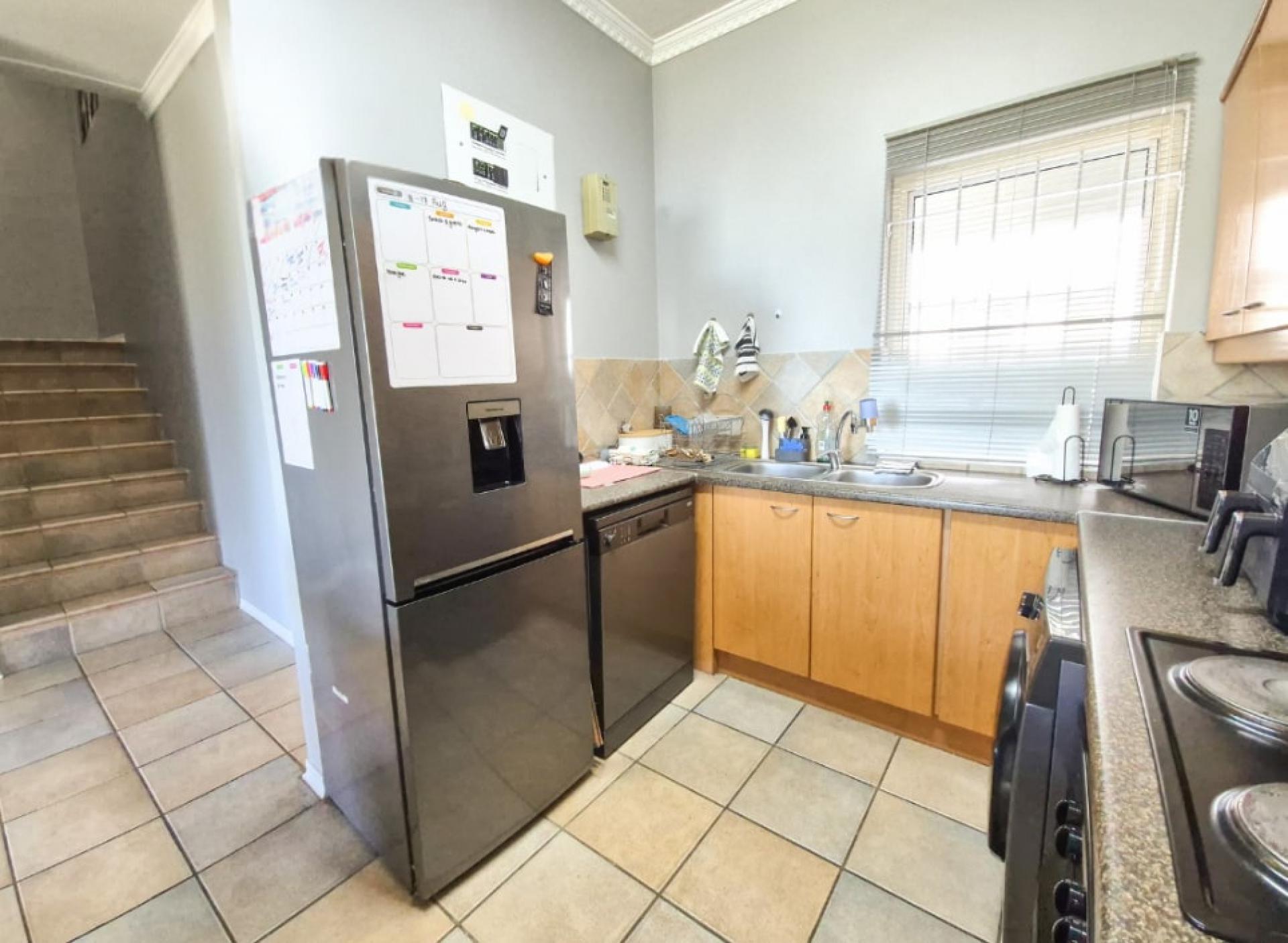  of property in Rosendal