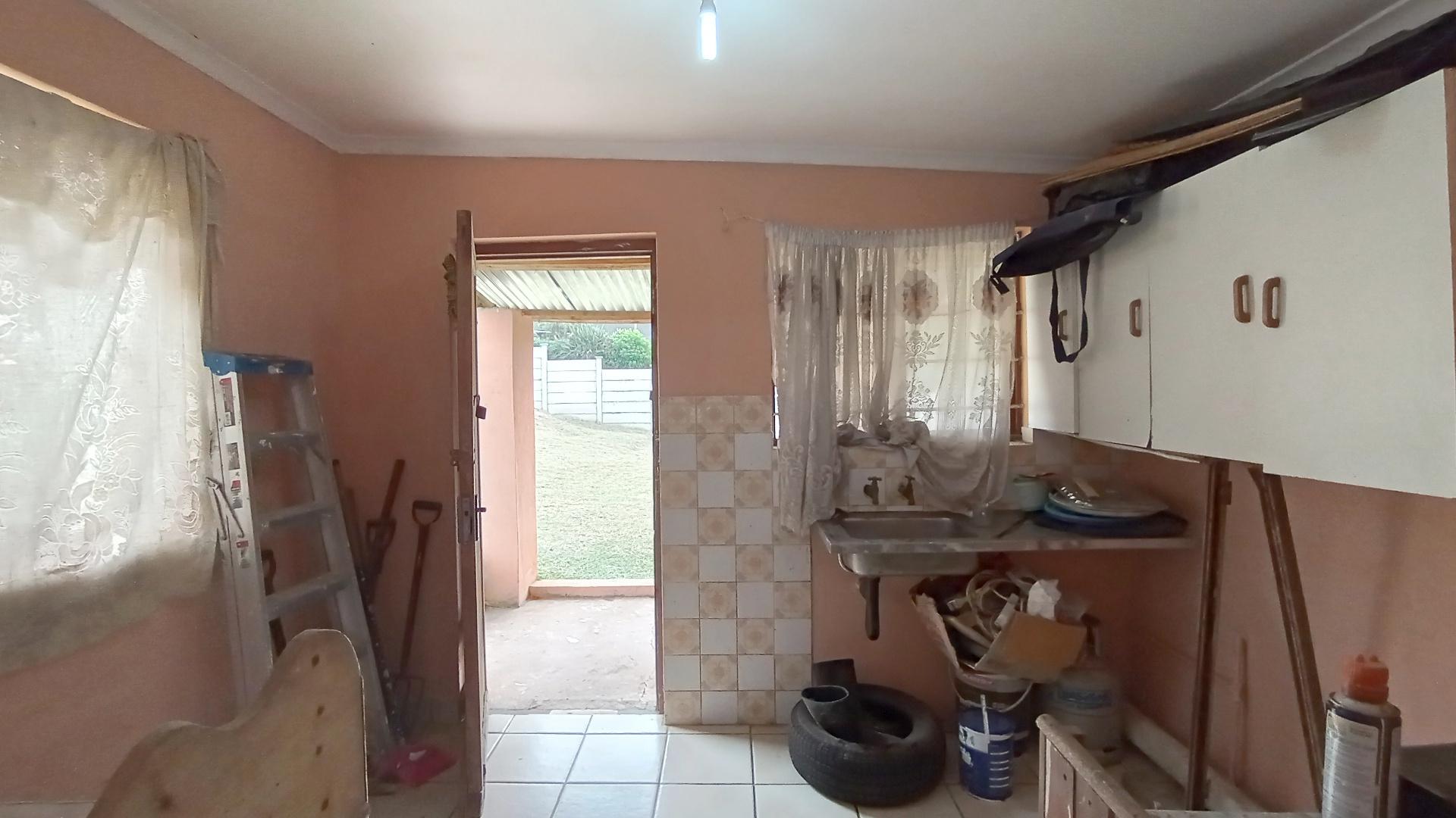 Kitchen - 28 square meters of property in Sunwich Port