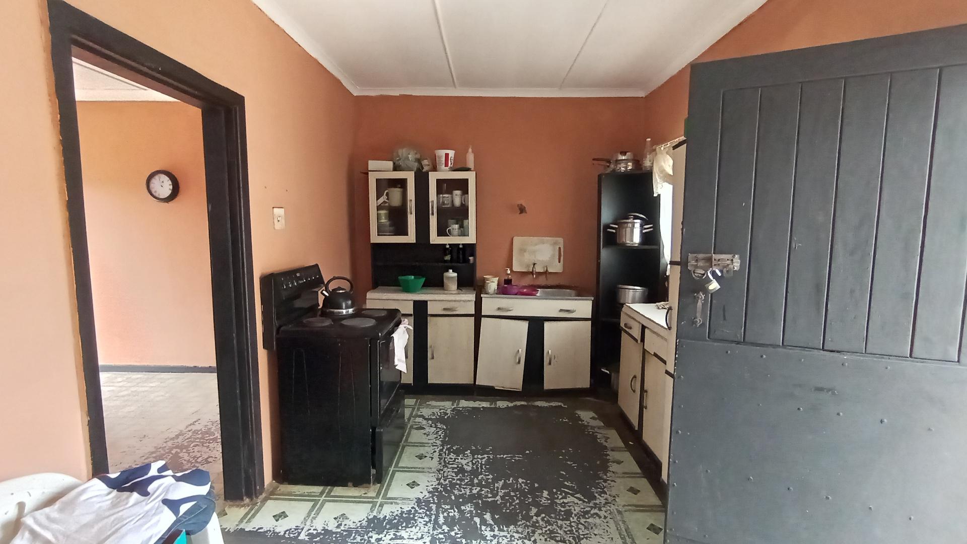 Kitchen - 28 square meters of property in Sunwich Port