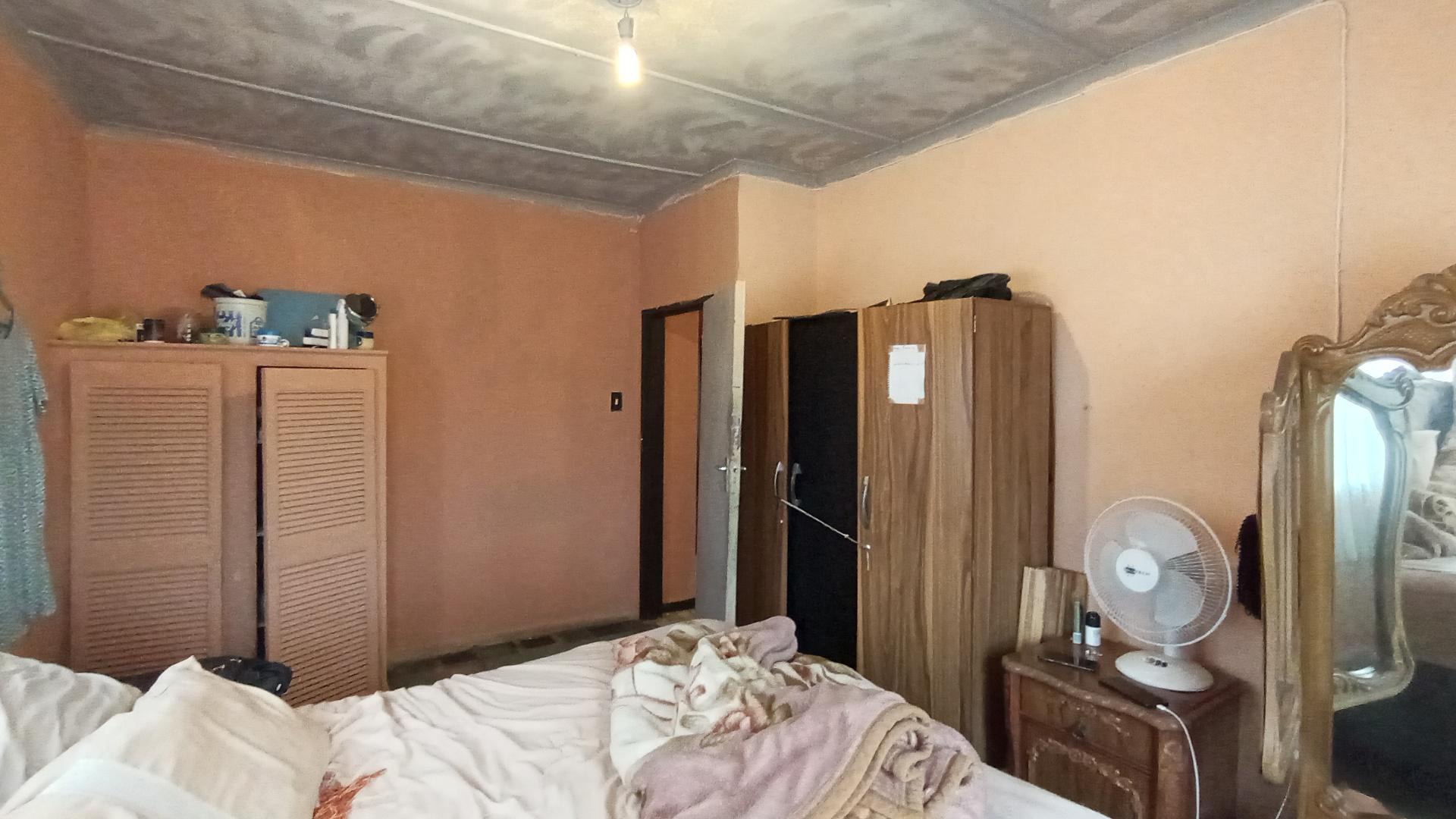 Bed Room 2 - 18 square meters of property in Sunwich Port
