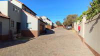 Front View of property in Rietvlei Ridge Country Estate