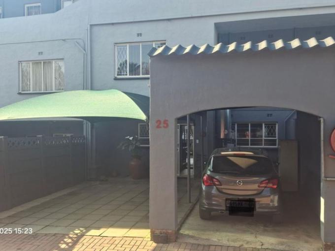 3 Bedroom Duplex for Sale For Sale in Lyndhurst - MR690968