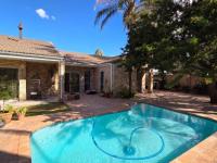  of property in Oudtshoorn