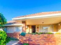 4 Bedroom 2 Bathroom House for Sale for sale in Chiselhurst