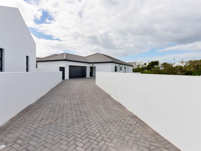3 Bedroom House for Sale For Sale in Shelley Point - MR690990