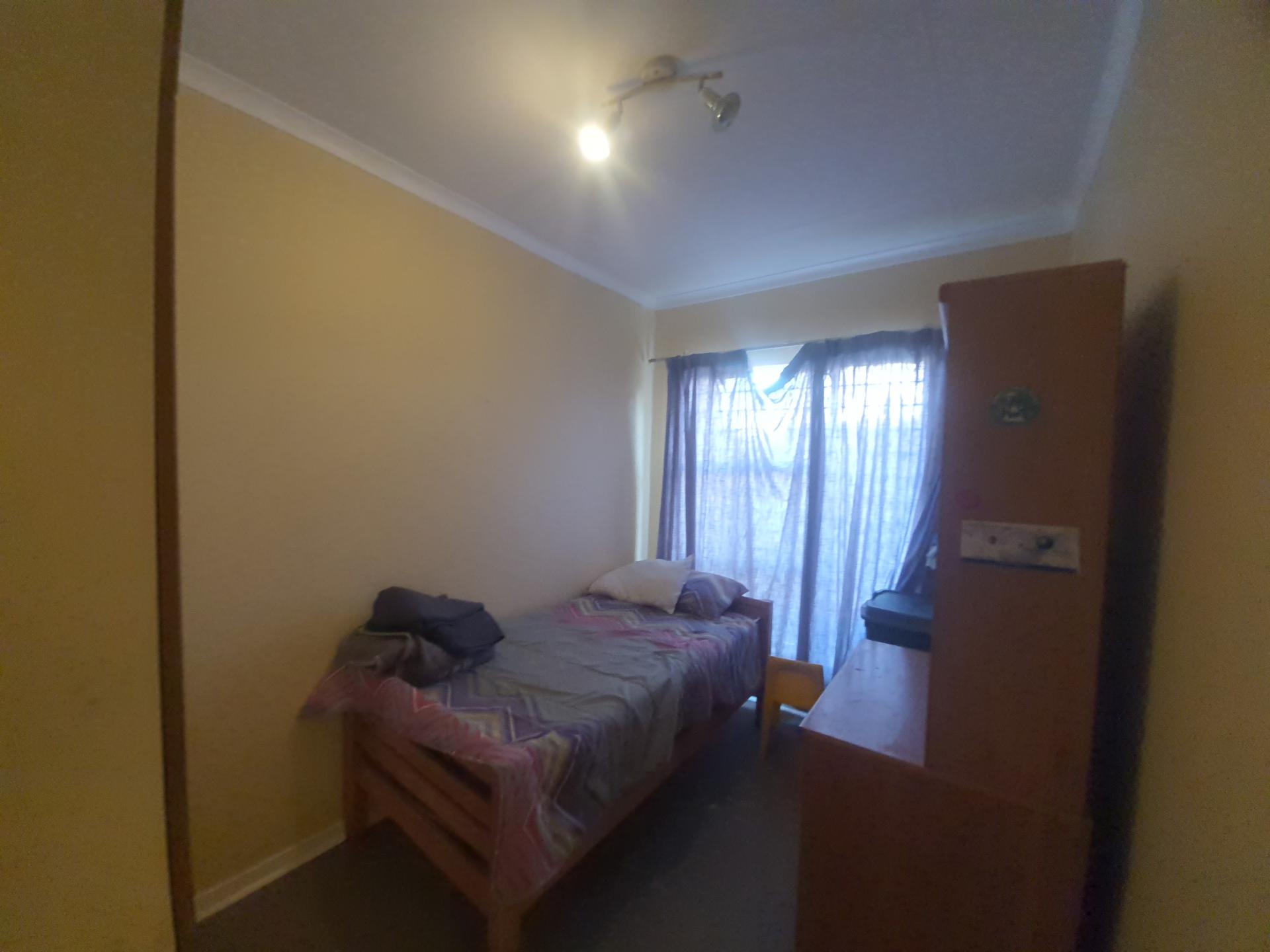  of property in Universitas