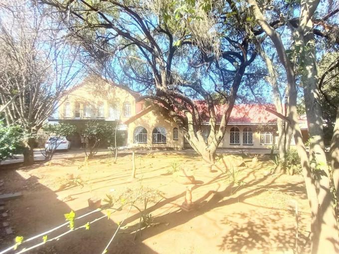 6 Bedroom House for Sale For Sale in Brackenhurst - MR691030