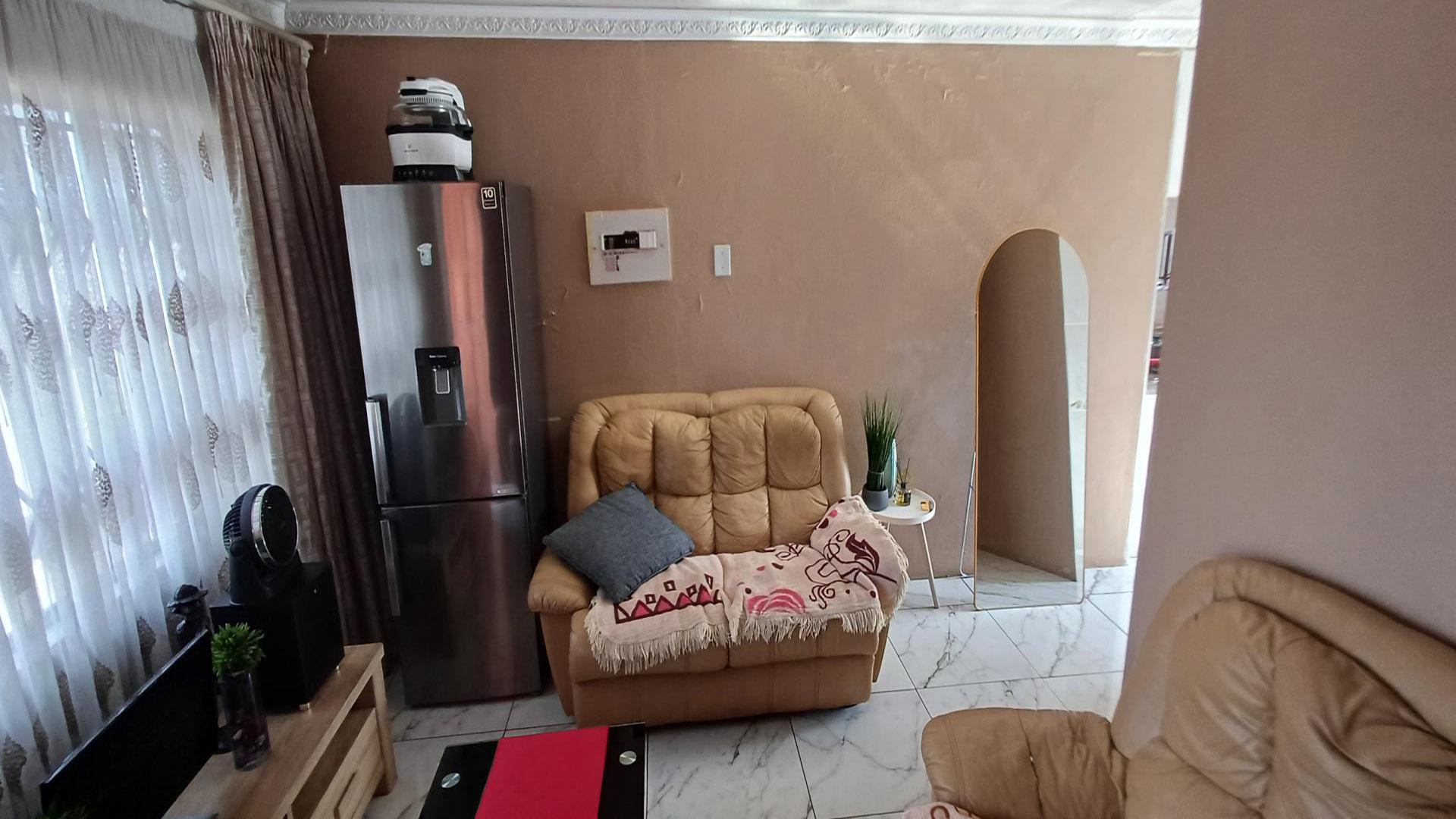 Lounges of property in Soshanguve