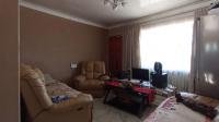 Lounges - 17 square meters of property in Soshanguve
