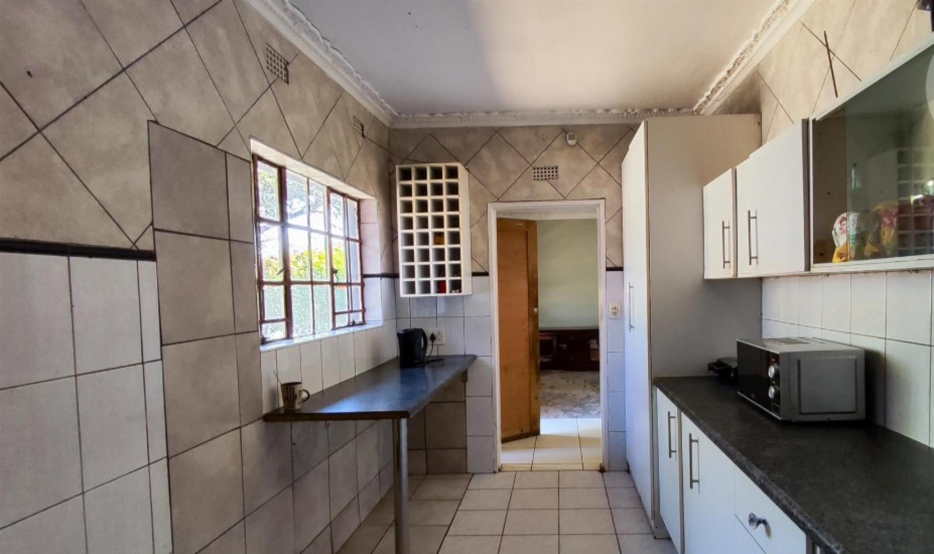  of property in Birchleigh North