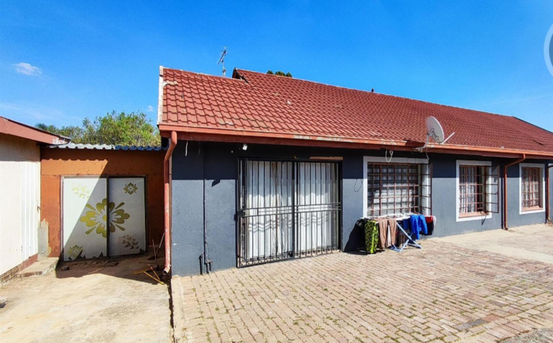  of property in Birchleigh North